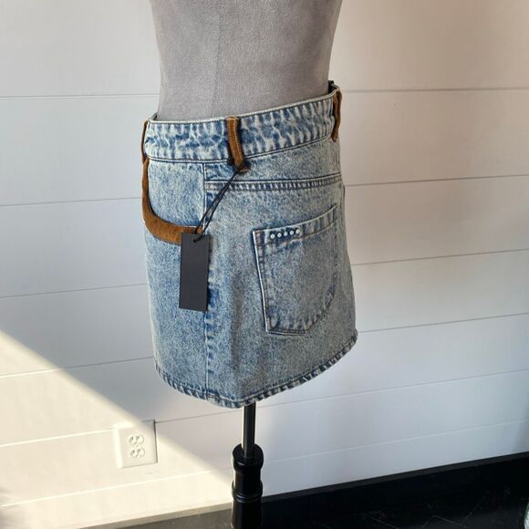 BLANKNYC RODEO DRIVE DENIM SKIRT Size 26 - Picture 5 of 10